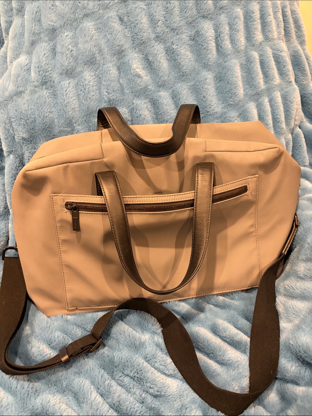 Away Everywhere bag gray nylon w/ leather accent luggage new condition carry on